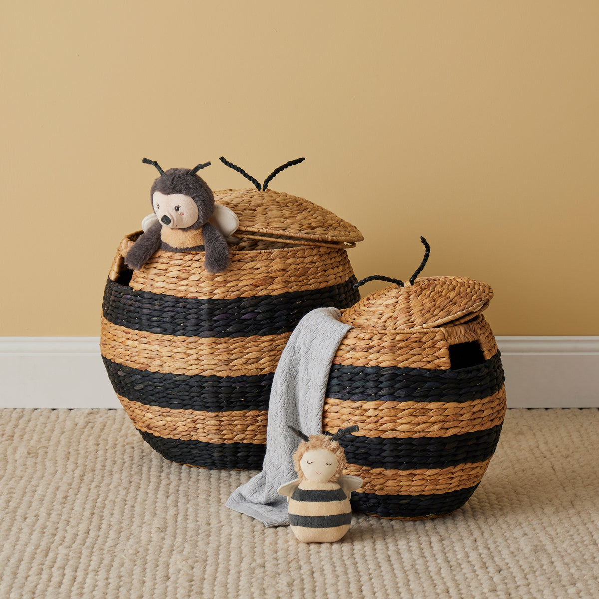 BUMBLE BEE BASKET Hunt & Gather Home