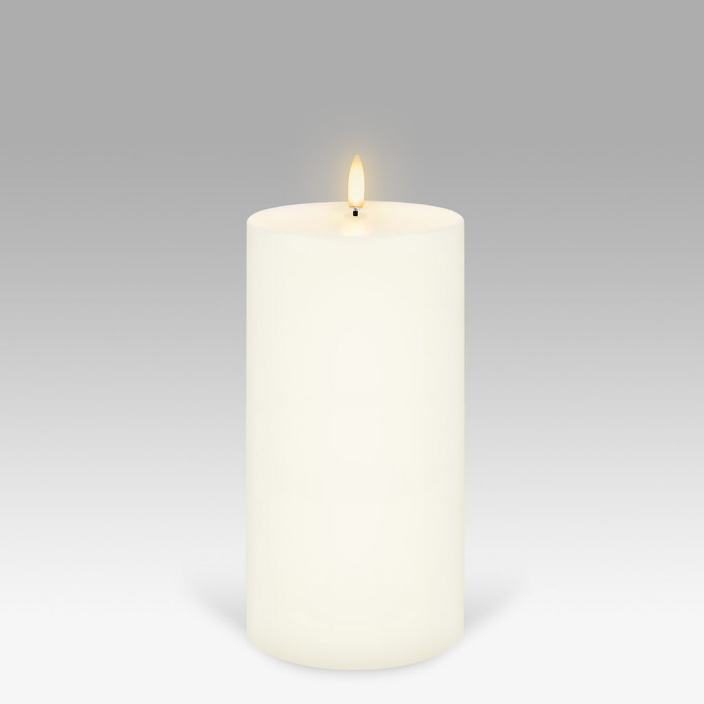 Ivory Pillar Candle 10x20cm - Hunt & Gather Home